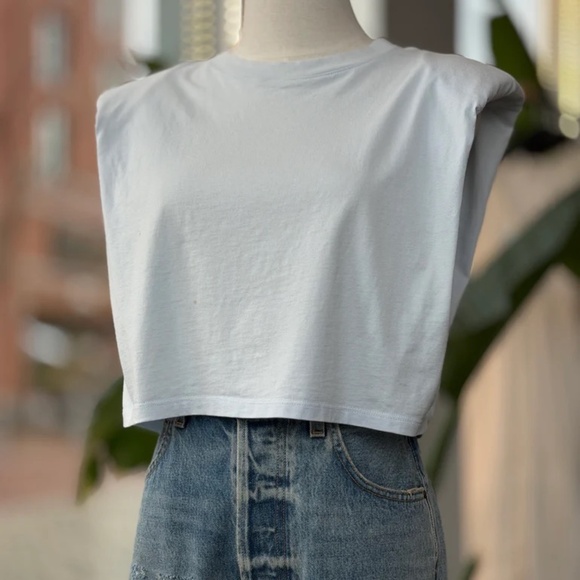 Zara Tops - NWO Zara muscle Tee